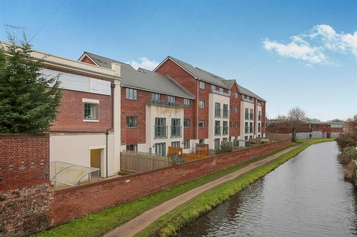 2 Bedroom Flat To Rent In Castle Road, Kidderminster, DY11