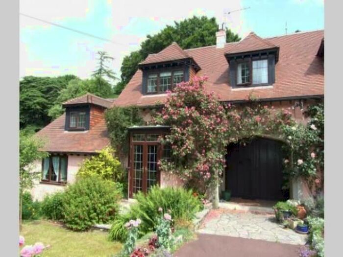 2 Bedroom House To Rent In Anthonys Avenue, Lilliput, Poole, BH14