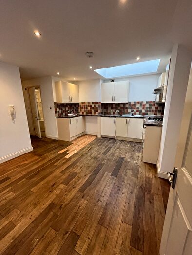 2 Bedroom Flat To Rent In Ashley Hill, Bristol, BS6