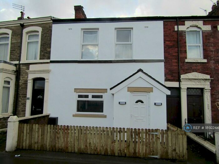 2 Bedroom Flat To Rent In Bamber Bridge, Preston, PR5
