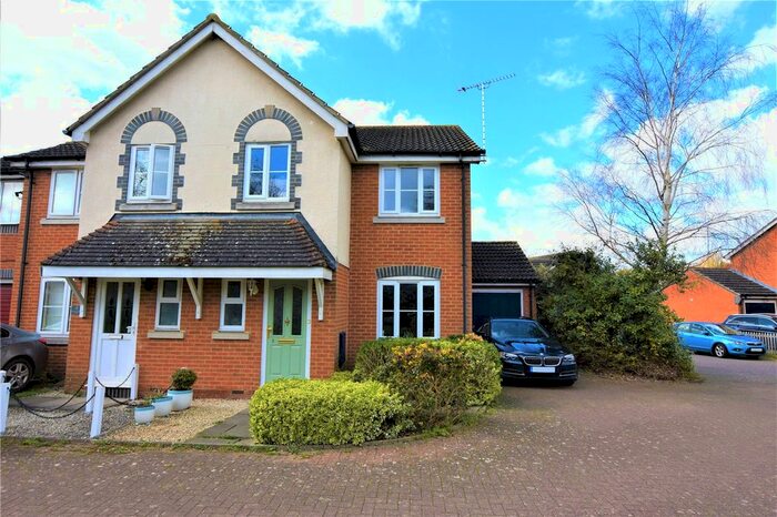 3 Bedroom Semi-Detached House To Rent In Grange Beck, Didcot, OX11