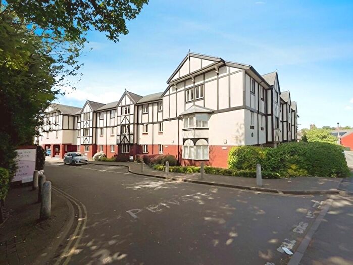 1 Bedroom Apartment For Sale In Queens Park View, Chester, Cheshire, CH4