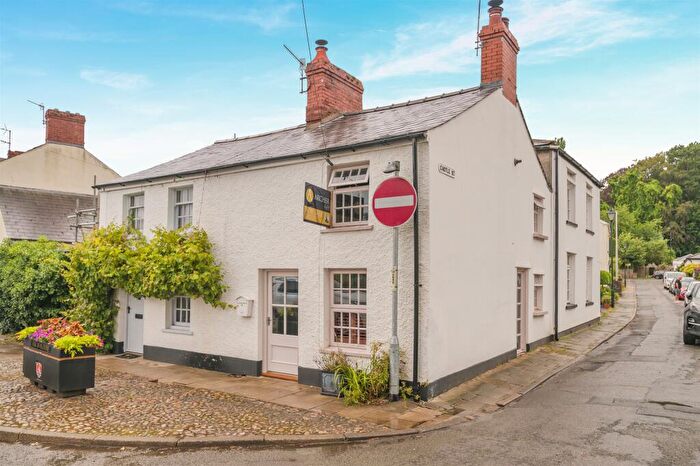 2 Bedroom End Of Terrace House For Sale In Four Ash Street, Usk, NP15