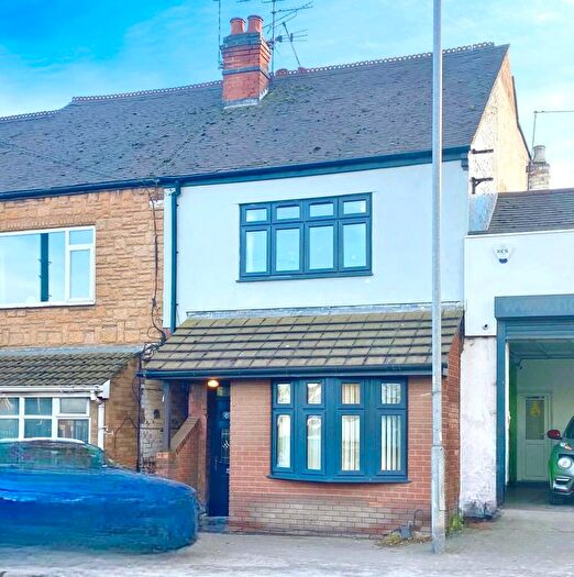 1 Bedroom Flat To Rent In Midland Road, Nuneaton, Warwickshire, CV11