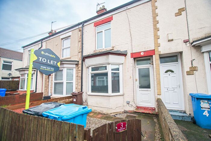 2 Bedroom Terraced House To Rent In Edmonton Villas, Ceylon Street, Hull, HU9