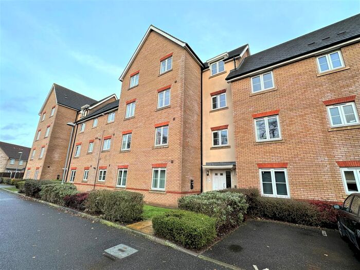 2 Bedroom Flat To Rent In Bruff Road, Ipswich, IP2