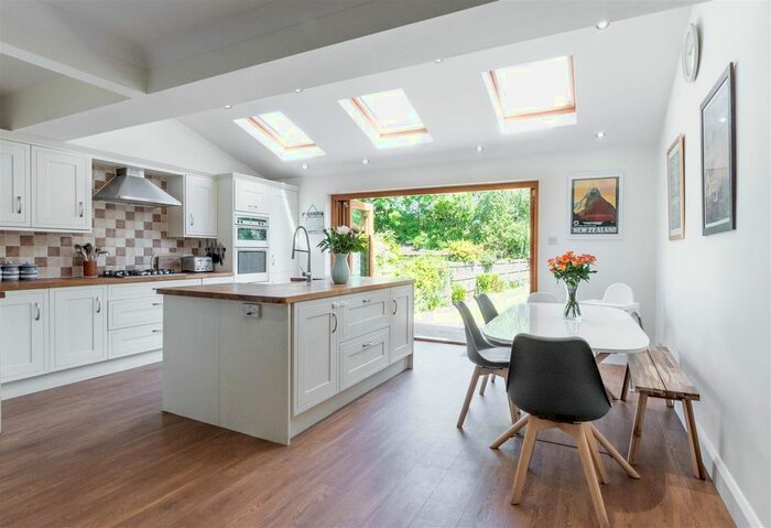 4 Bedroom Semi-Detached House To Rent In Esher Road, East Molesey, KT8