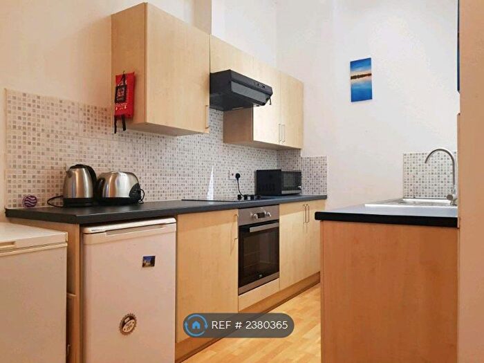 1 Bedroom Flat To Rent In Westfield Street, Edinburgh, EH11