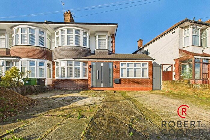 5 Bedroom Semi-Detached House For Sale In Eversley Crescent, Ruislip, HA4