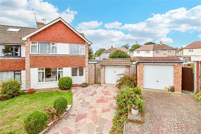 3 Bedroom Semi-Detached House For Sale In Larch Crescent, Tonbridge, Kent, TN10