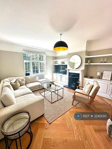 2 Bedroom Maisonette To Rent In Stondon Park, London, SE23