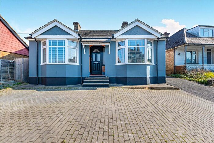 3 Bedroom Bungalow For Sale In Sutton Road, Maidstone, Kent, ME15