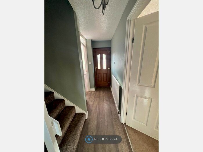 2 Bedroom Semi-Detached House To Rent In Tippett Close, Nuneaton, CV11