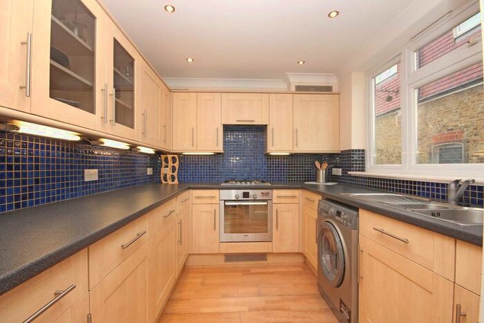 1 Bedroom Flat To Rent In Telford Avenue, London, SW2