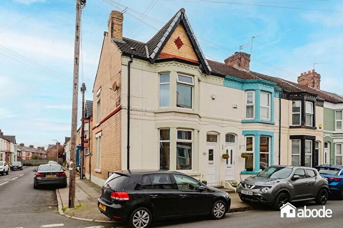 3 Bedroom End Terrace House For Sale In Alverstone Road, Mossley Hill, Liverpool, L18