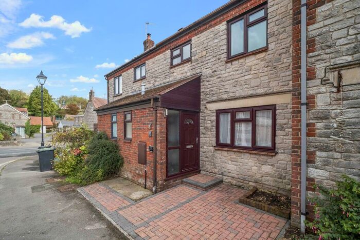 3 Bedroom Terraced House To Rent In Winterborne Abbas, DT2