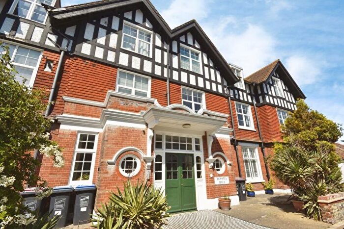 1 Bedroom Flat For Sale In Devonia Hall, Beresford Gardens, Margate, Kent, CT9