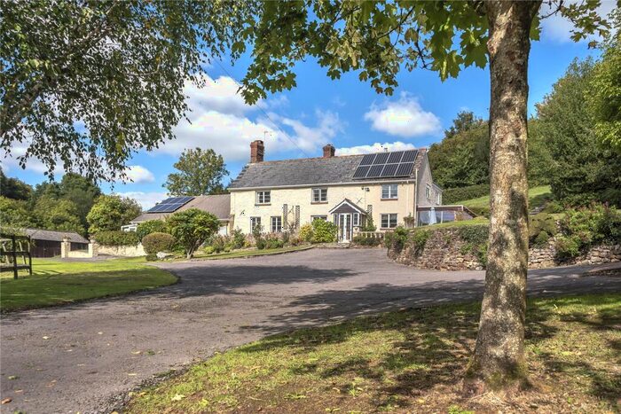 4 Bedroom Detached House For Sale In Wilmington, Honiton, Devon, EX14