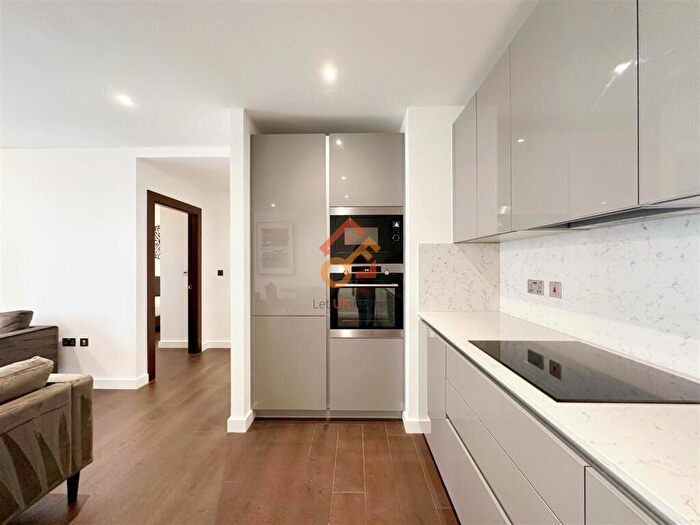 2 Bedroom Flat To Rent In Denver Building, Malthouse Road, London, SW11