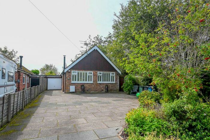 3 Bedroom Detached Bungalow For Sale In New Cut Lane, Southport, PR8