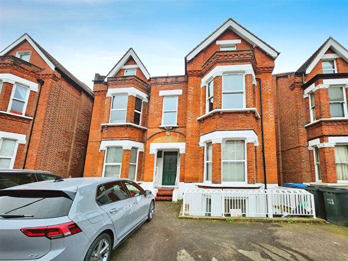 Studio To Rent In Worple Road, Wimbledon, SW19