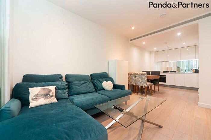 1 Bedroom Flat To Rent In Sky Gardens, Nine Elms, Vauxhall, London, SW8