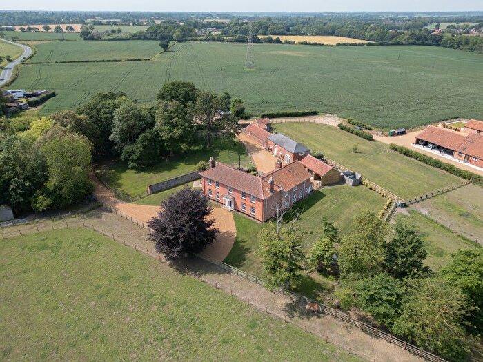 5 Bedroom Detached House For Sale In Corton, Suffolk, NR32
