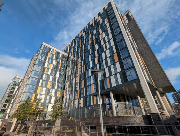 2 Bedroom Apartment To Rent In Downtown (Block A) Woden Street, Salford, M5