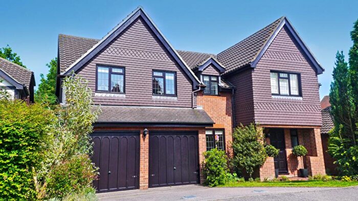 5 Bedroom Detached House To Rent In Worrin Road, Shenfield, CM15