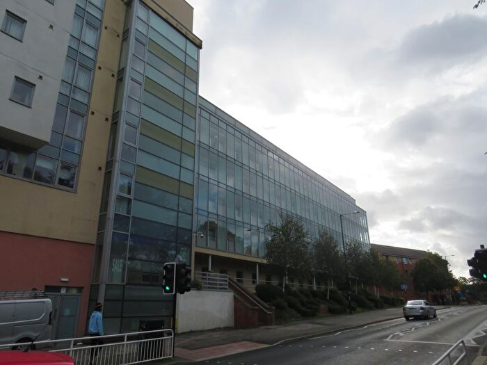 2 Bedroom Flat To Rent In Anchor Point, Bramall Lane, Sheffield, S2