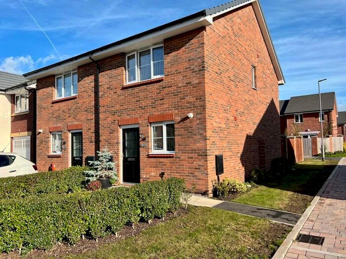 3 Bedroom Semi-Detached House To Rent In Daffodil Close, Congleton, CW12