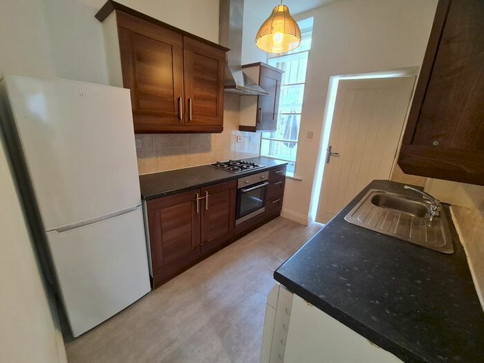 2 Bedroom Flat To Rent In Rushcroft Road, Brixton, London, SW2