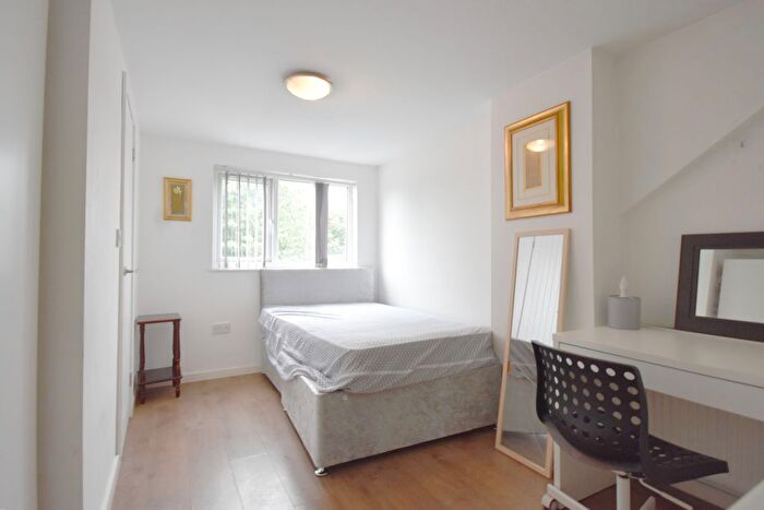 4 Bedroom Terraced House To Rent In Bolingbroke Road, Stoke, Coventry, CV3