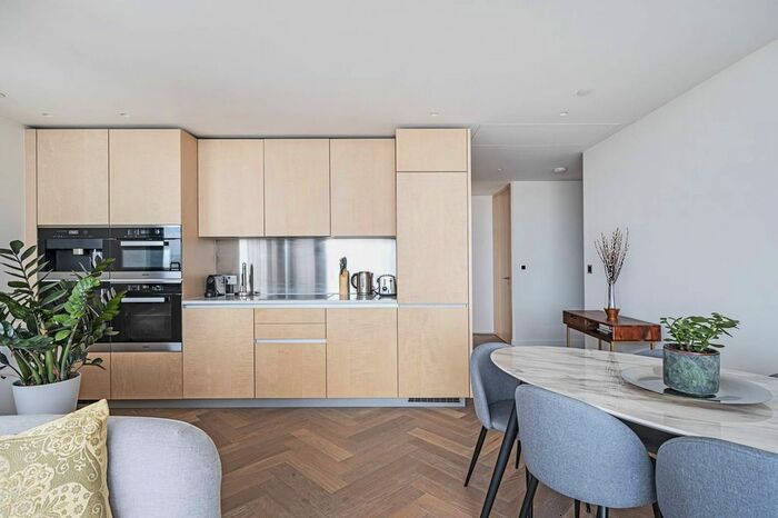 2 Bedroom Flat To Rent In Worship Street, Shoreditch, London, EC2A