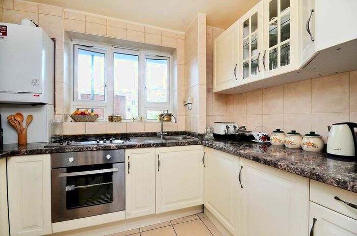 2 Bedroom Flat To Rent In Varndell Street, Euston, London, NW1