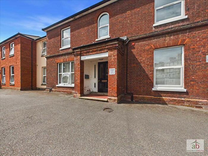 2 Bedroom Apartment To Rent In Imperial Court, Stevenson Road, Ipswich, IP1