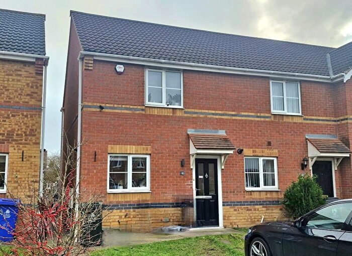 2 Bedroom End Of Terrace House To Rent In Kestrel Drive, Mexborough, S64