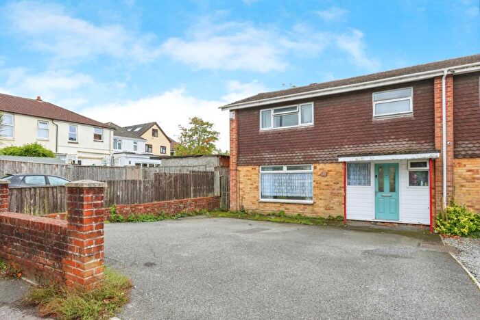 4 Bedroom End Of Terrace House For Sale In Dale Valley Road, Oakdale, Poole, Dorset, BH15