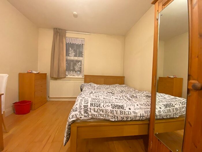 1 Bedroom Flat To Rent In Aberdeen Road, Wealdstone, Harrow, HA3