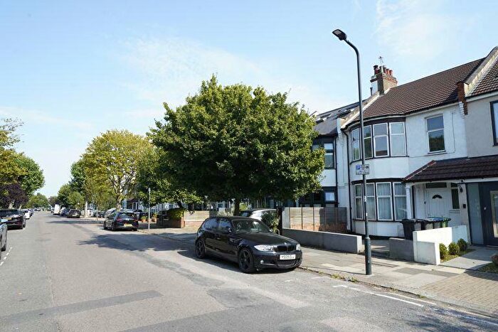 5 Bedroom Terraced House To Rent In Whitmore Gardens, Kensal Rise, London, NW10