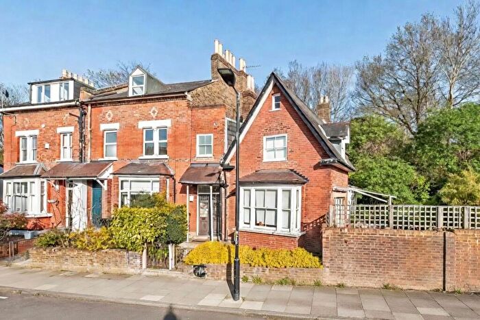 3 Bedroom House For Sale In Wood Vale, Forest Hill, London, SE23