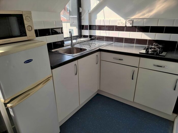 Studio To Rent In - Saxby Street, Leicester, LE2