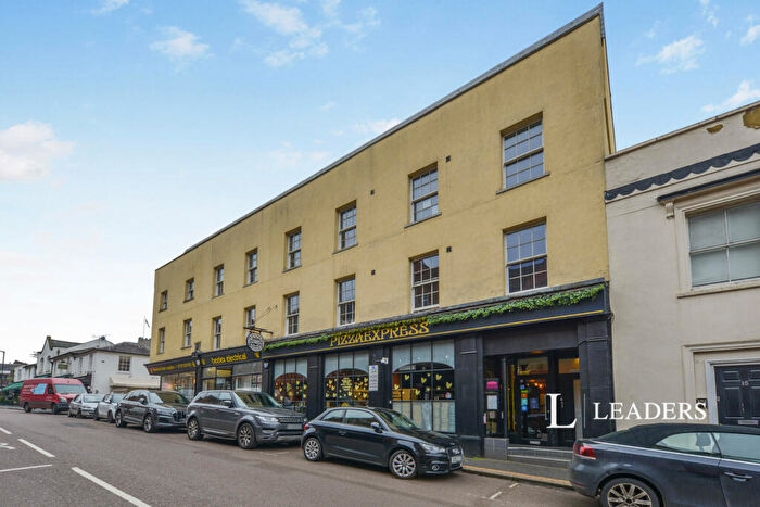 1 Bedroom Flat To Rent In Verulam Road, St. Albans, AL3