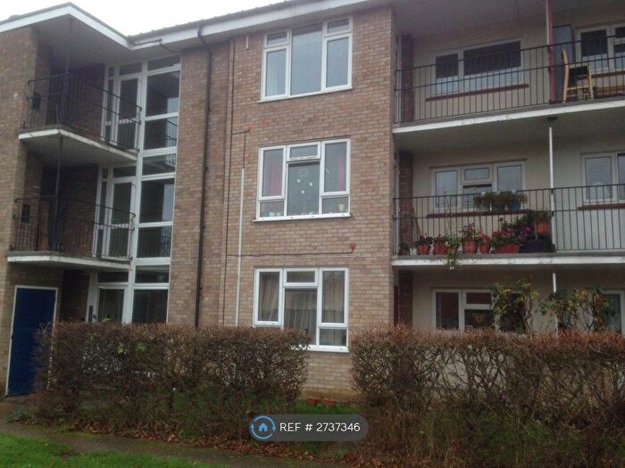 2 Bedroom Flat To Rent In St. Kilda Avenue, Cambridge, CB4