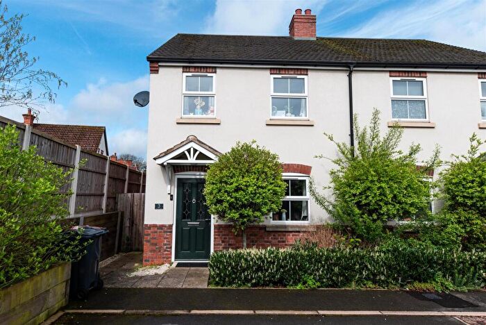3 Bedroom Semi Detached House For Sale In Old Forge Close, Kegworth, Derby, DE74