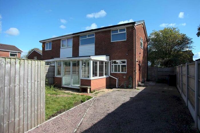 3 Bedroom Semi-Detached House To Rent In Wilton Gardens, Radcliffe, Radcliffe, M26