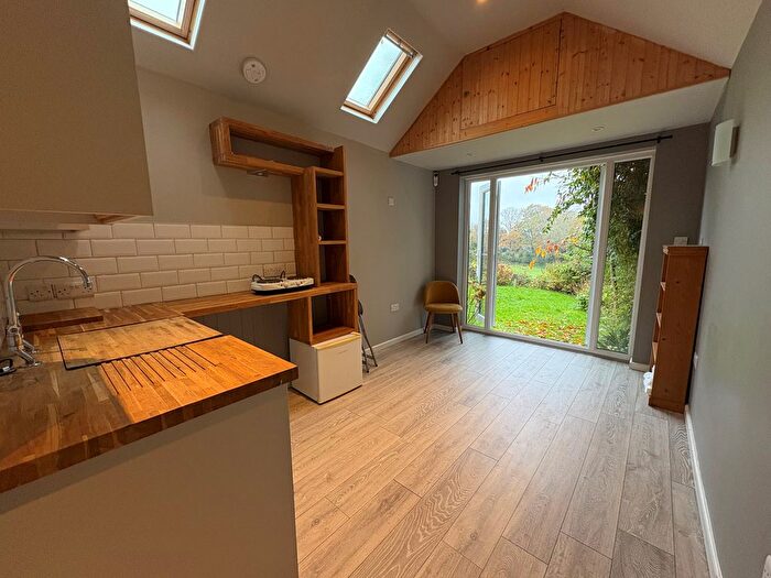 1 Bedroom Property To Rent In Birkdale North Street, Heathfield, TN21