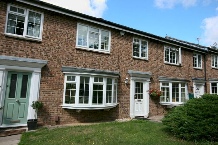 3 Bedroom Terraced House To Rent In Aquila Close, Leatherhead, KT22