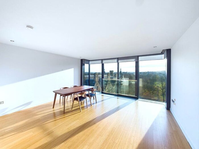 2 Bedroom Flat To Rent In Simpson Loan, Quartermile, Edinburgh, EH3