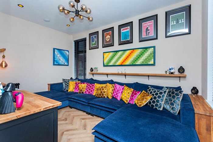 3 Bedroom Detached House For Sale In Durham Avenue, Lytham St Annes, FY8